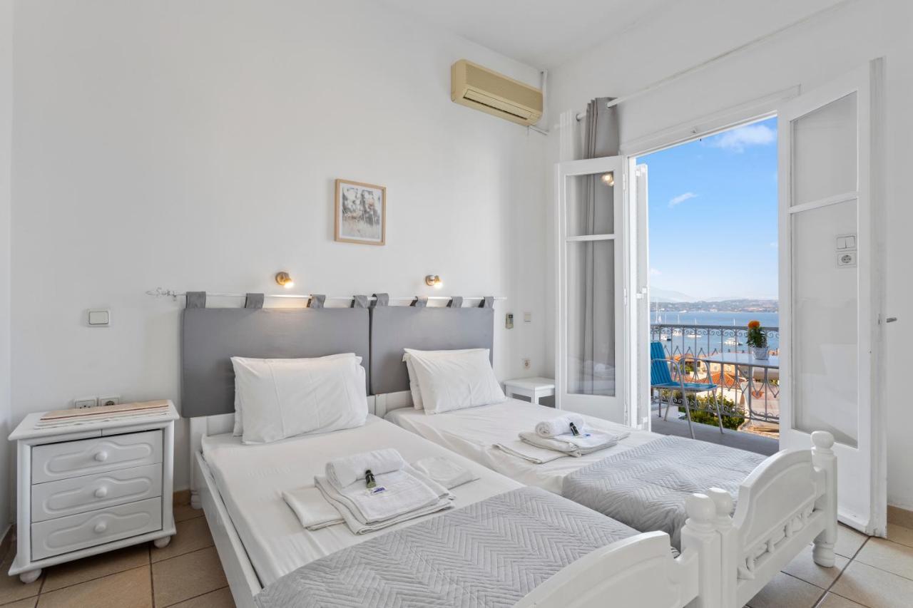 Отель Unforgettable Return To Timeless Spetses Экстерьер фото